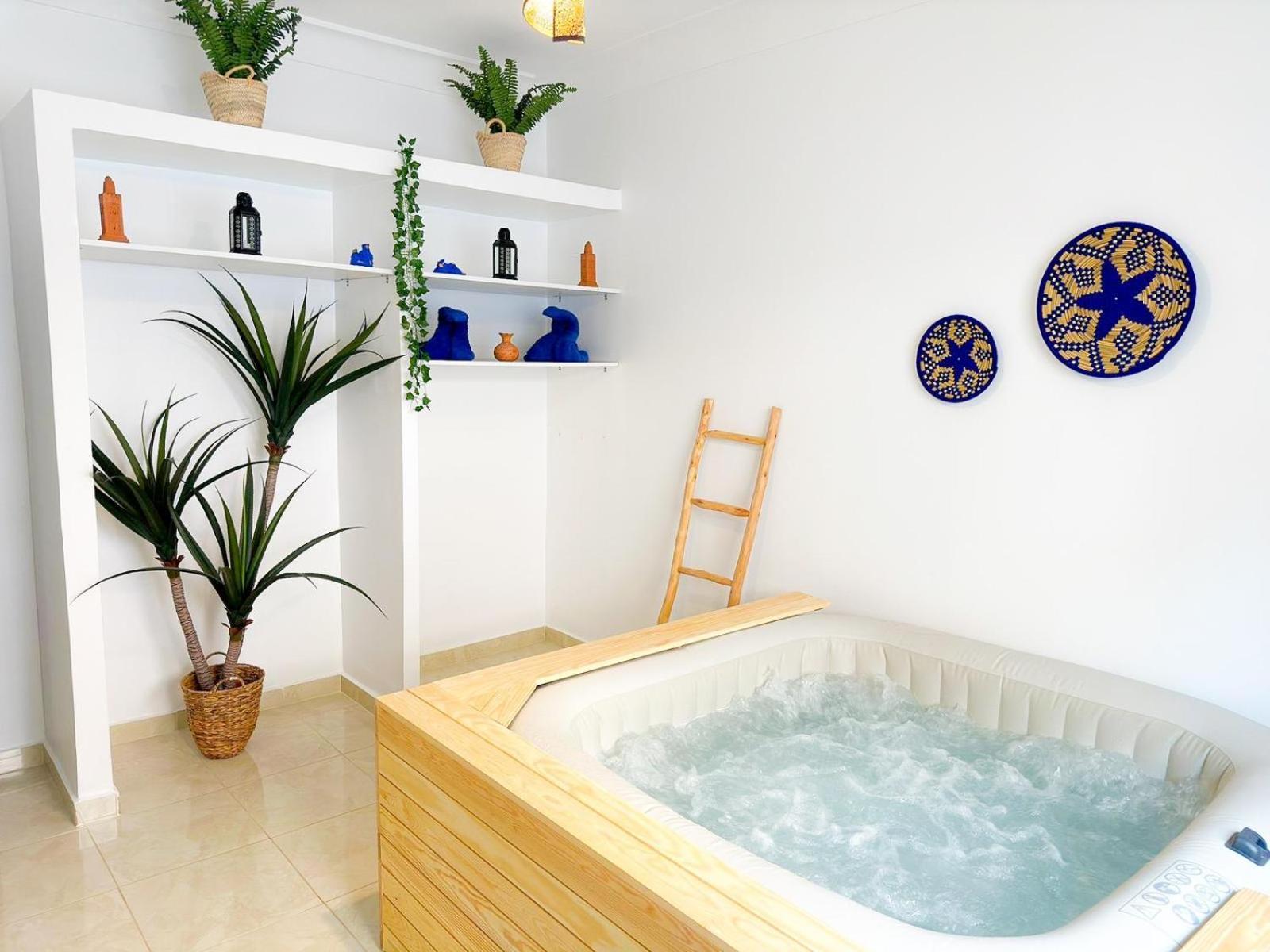 Riad Dar Juma, Suites & Appartements, Spa & Piscine Chauffee Marrakesh Exterior photo